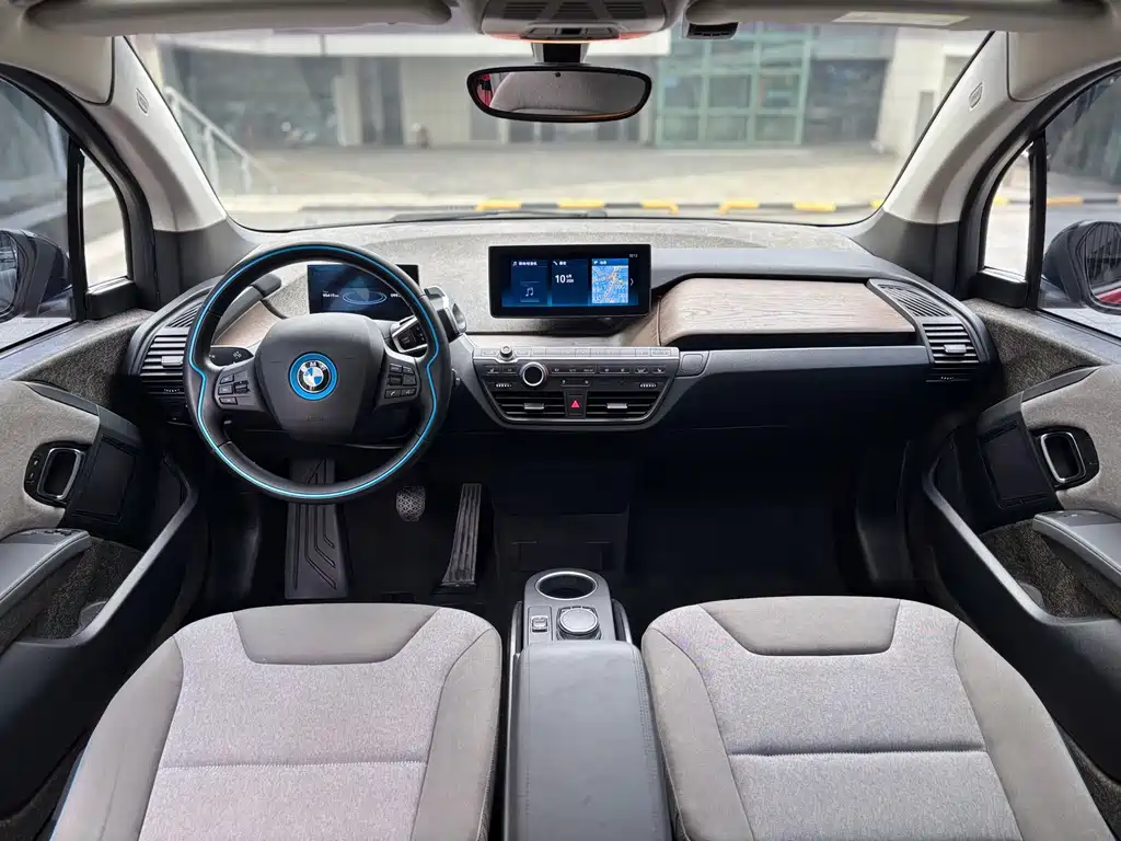 BMW i3 2019 — фото 6