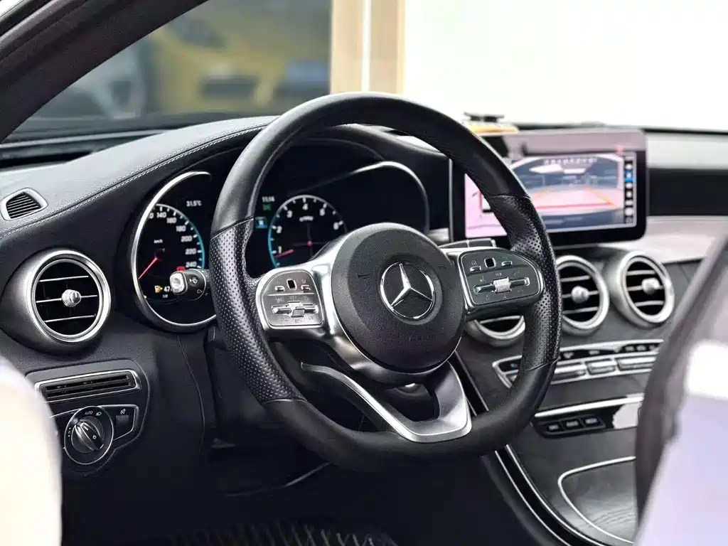 Mercedes-Benz C-Class 2019 — фото 5