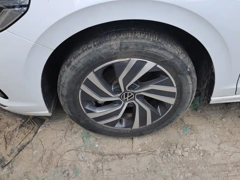 Volkswagen Bora 2024