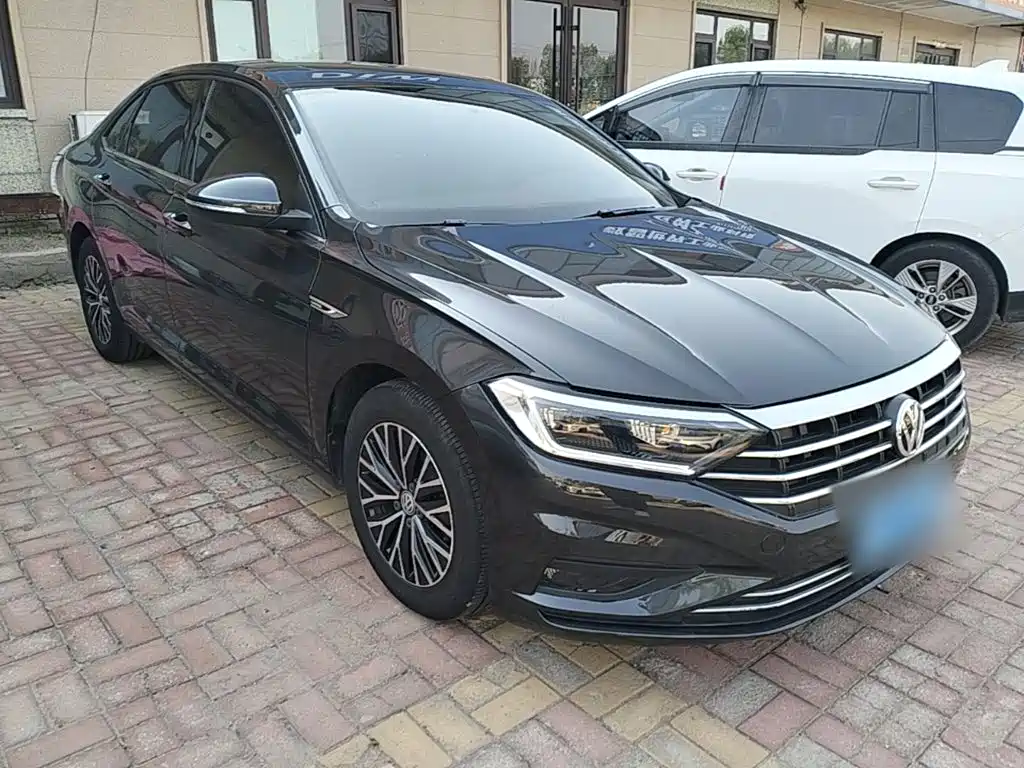 Volkswagen Sagitar 2020