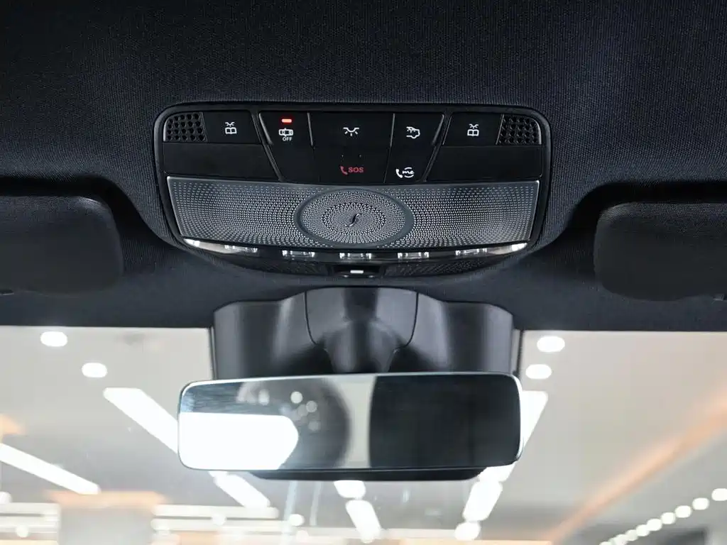 Mercedes-Benz G-Class 2025 — фото 19