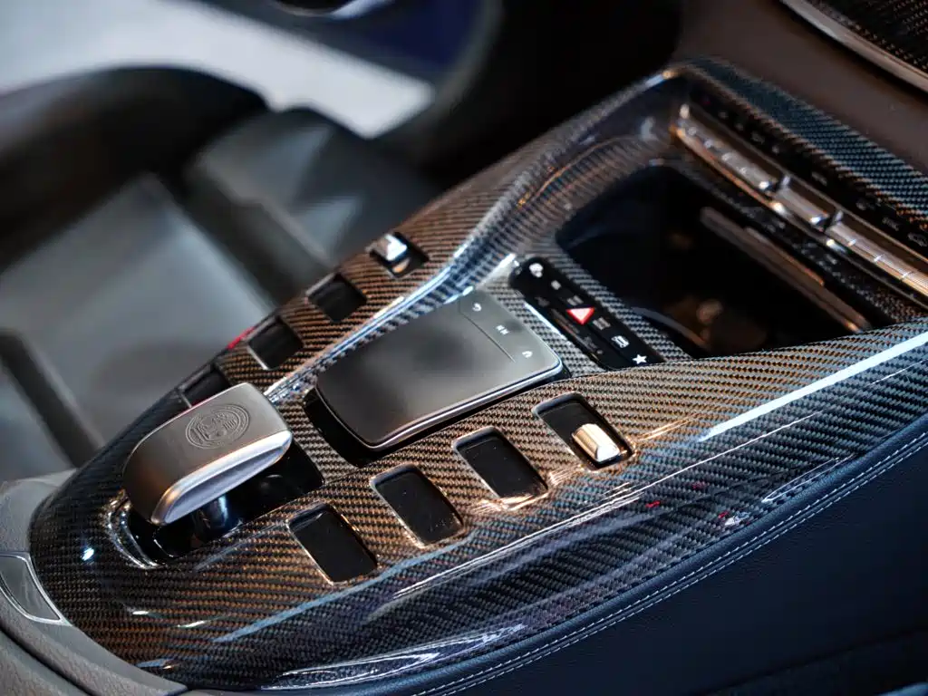 Mercedes-Benz AMG GT 2021 — фото 36