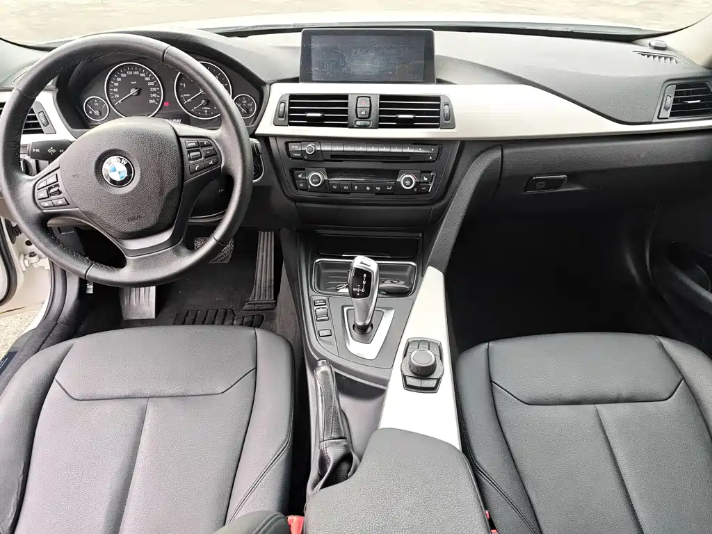 BMW 3 Series 2015