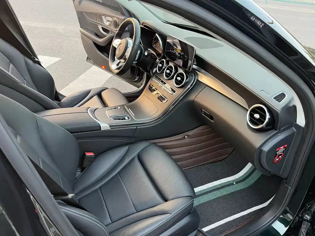 Mercedes-Benz C-Class 2020 — фото 9