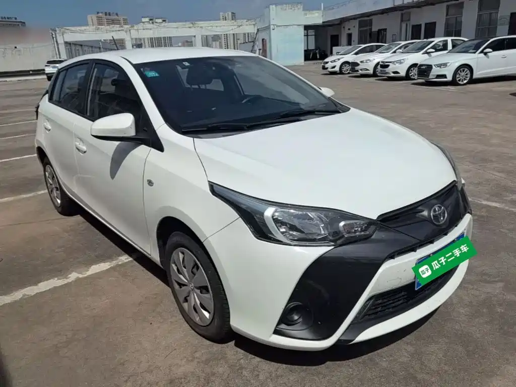 Toyota Yaris L 2019