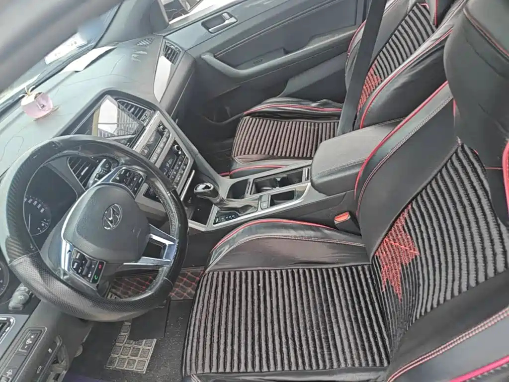 Hyundai Sonata 2015 — фото 15