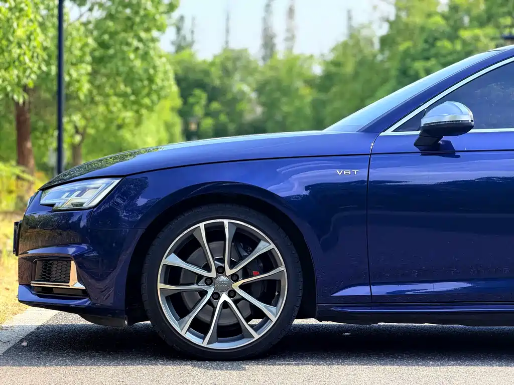 Audi S4 2018 — фото 22