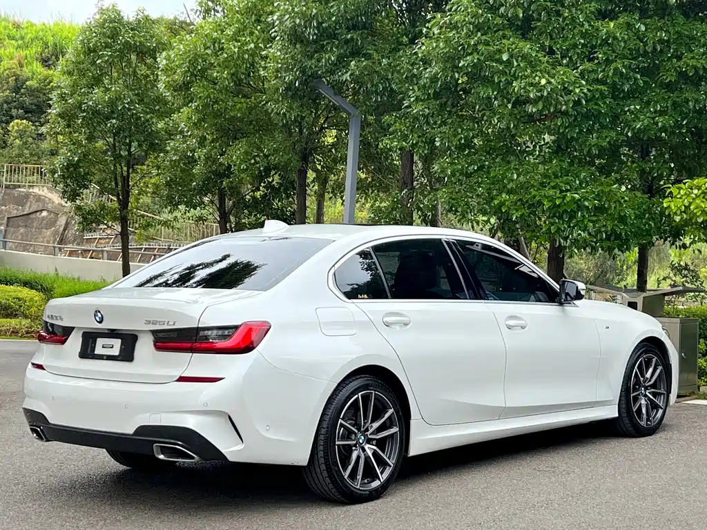 BMW 3 Series 2020