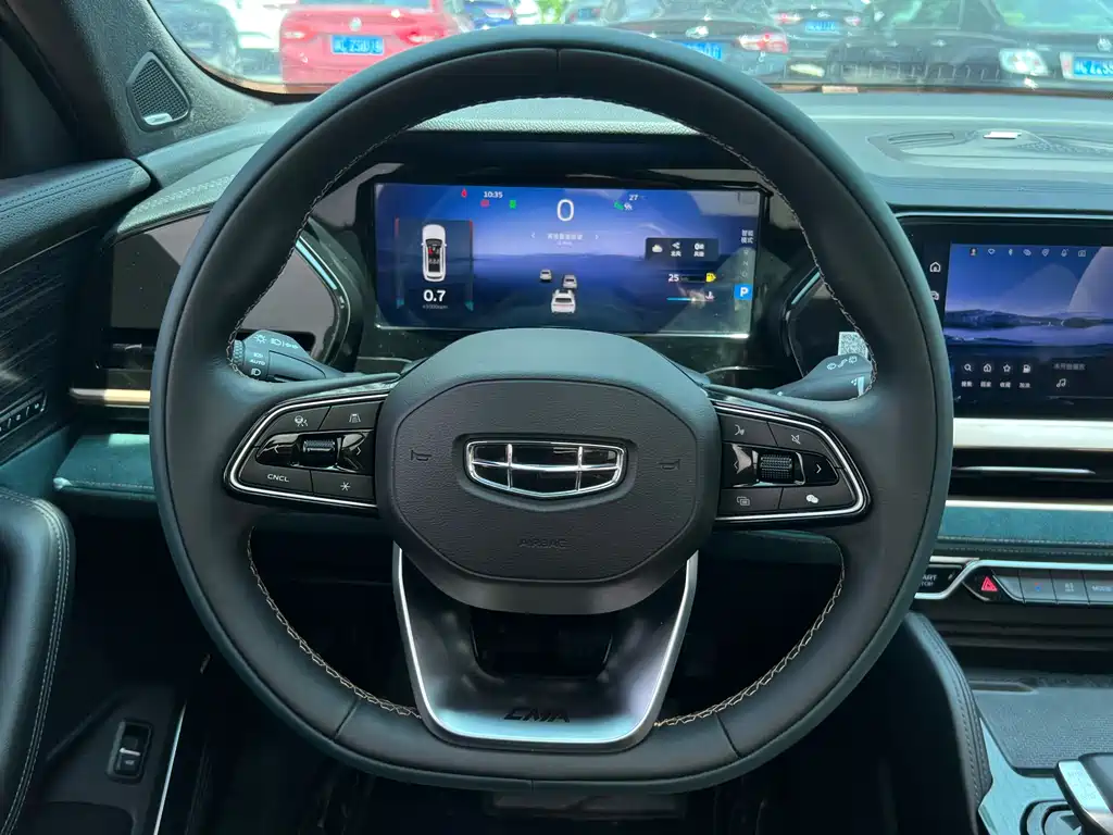 Geely Xingyue L 2022 — фото 15