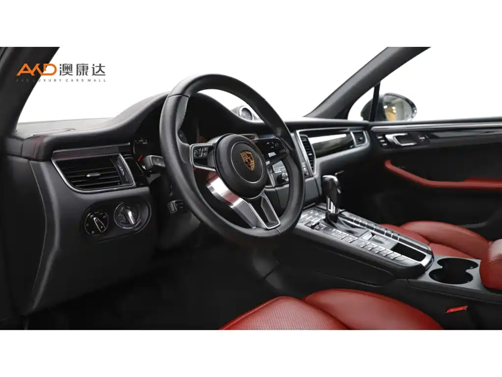 Porsche Macan 2018 — фото 6