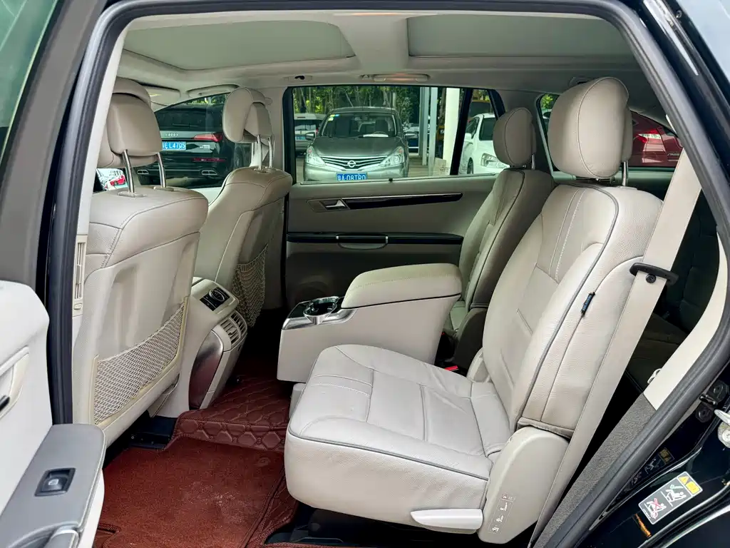 Mercedes-Benz R-Class 2015 — фото 30
