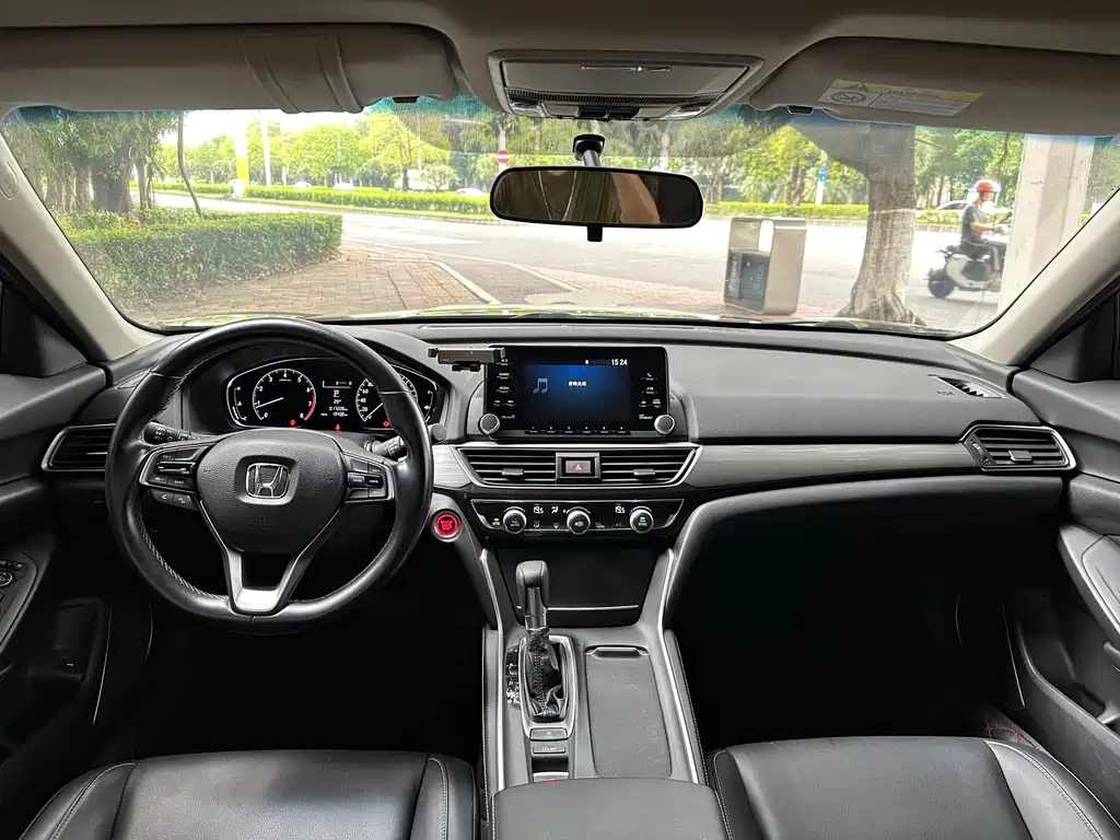 Honda Inspire 2021