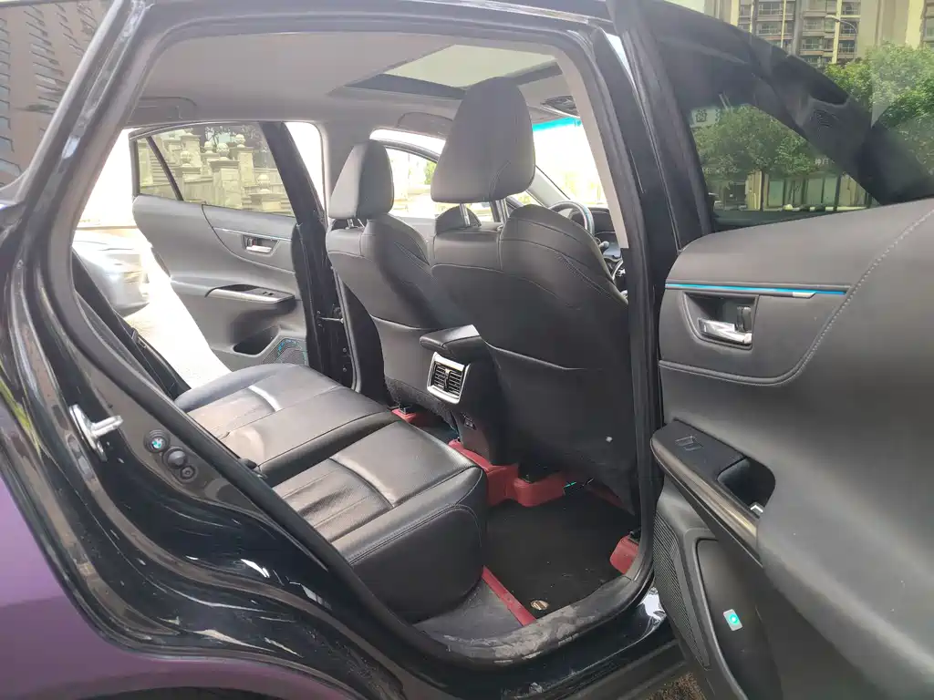 Toyota Harrier 2022 — фото 12