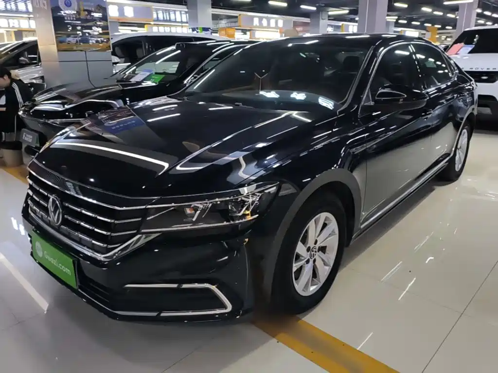 Volkswagen Passat 2021