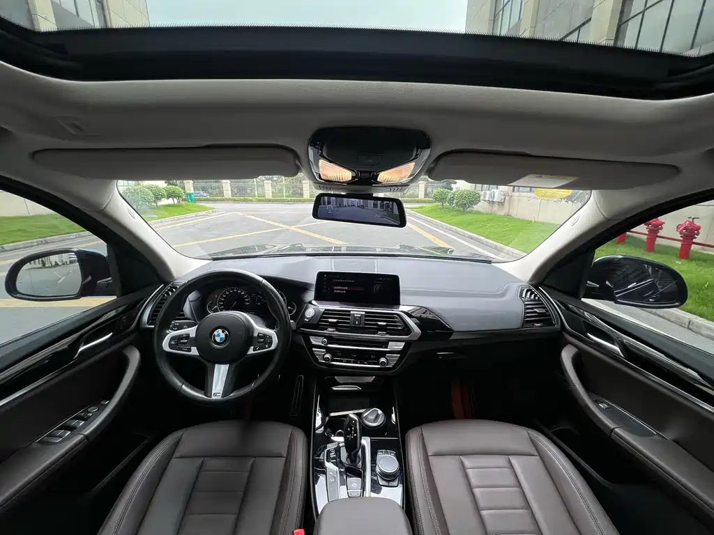 BMW X3 2019 — фото 18