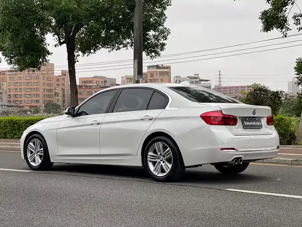 BMW 3 Series 2017