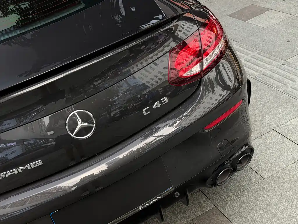 Mercedes-Benz C-Class AMG 2023 — фото 26