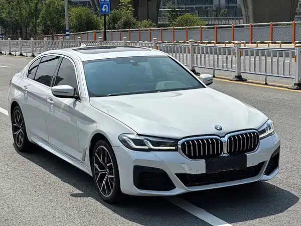 BMW 5 Series 2023