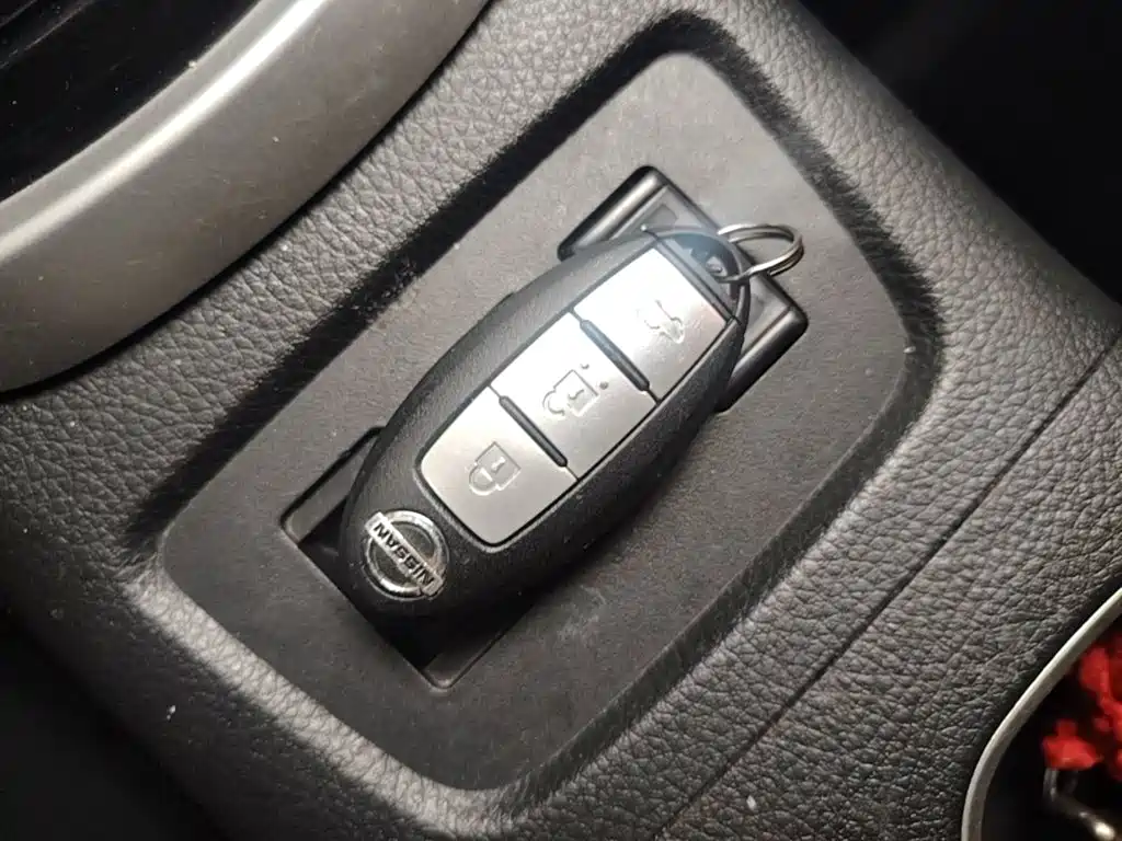 Nissan Tiida 2018 — фото 9