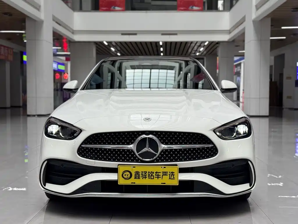 Mercedes-Benz C-Class 2023 — фото 2