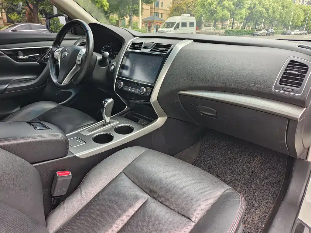 Nissan Teana 2018 — фото 16