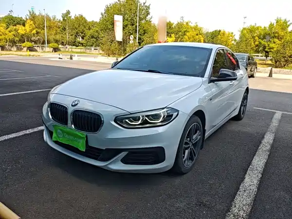 BMW 1 Series 2020