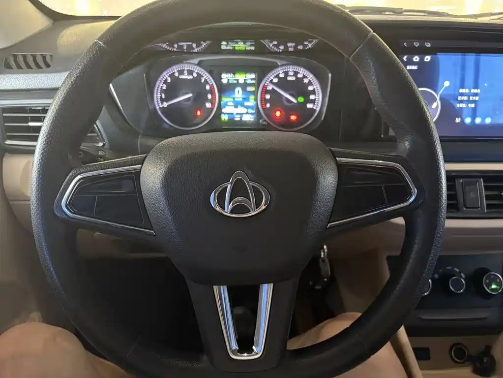 Changan Kuayue Star V7 EV 2025 — фото 12