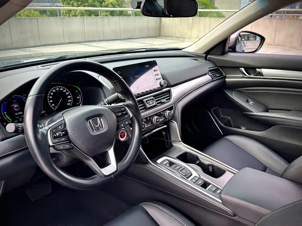 Honda Accord 2020 — фото 14