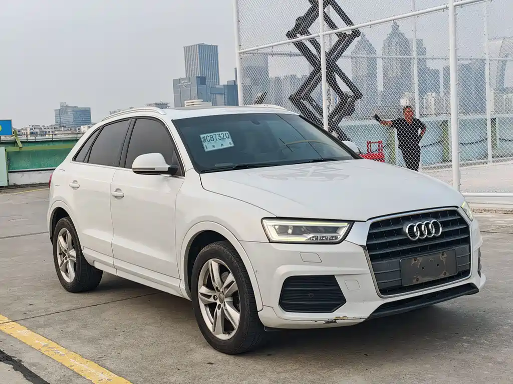 Audi Q3 2018