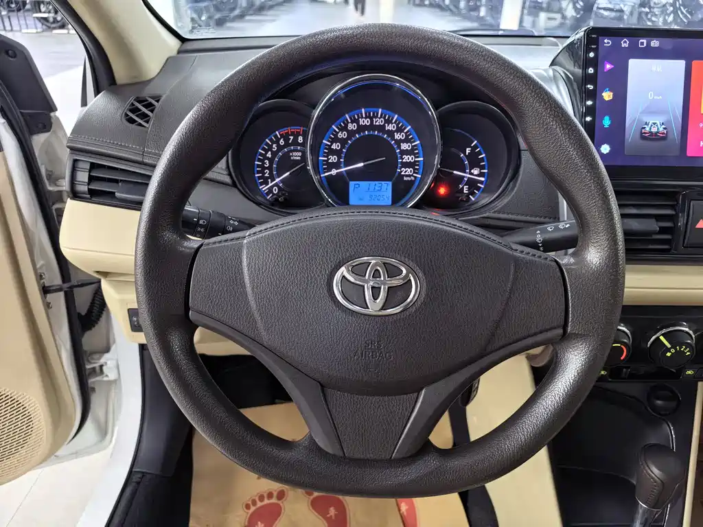 Toyota Vios 2014 — фото 9