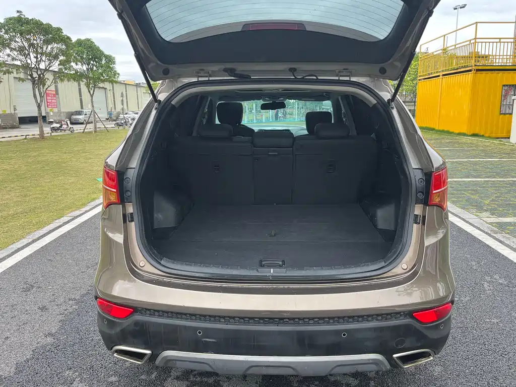 Hyundai Santa Fe 2015 — фото 20