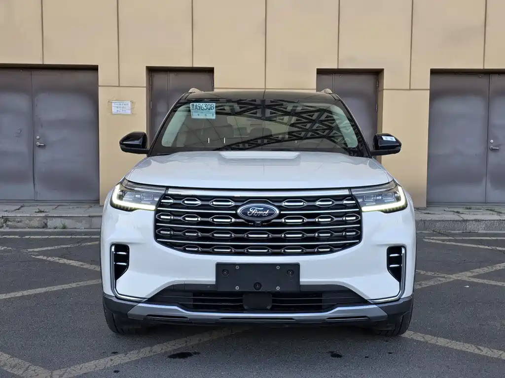 Ford Explorer 2023 — фото 2