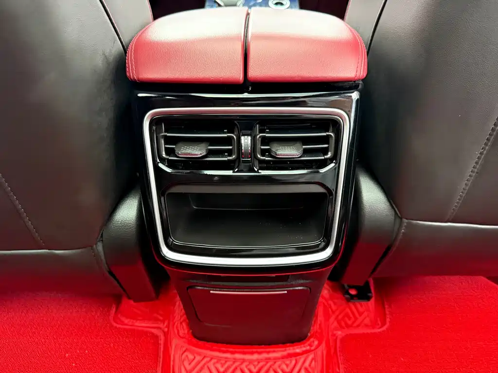 Jetour X70 PLUS 2022 — фото 26