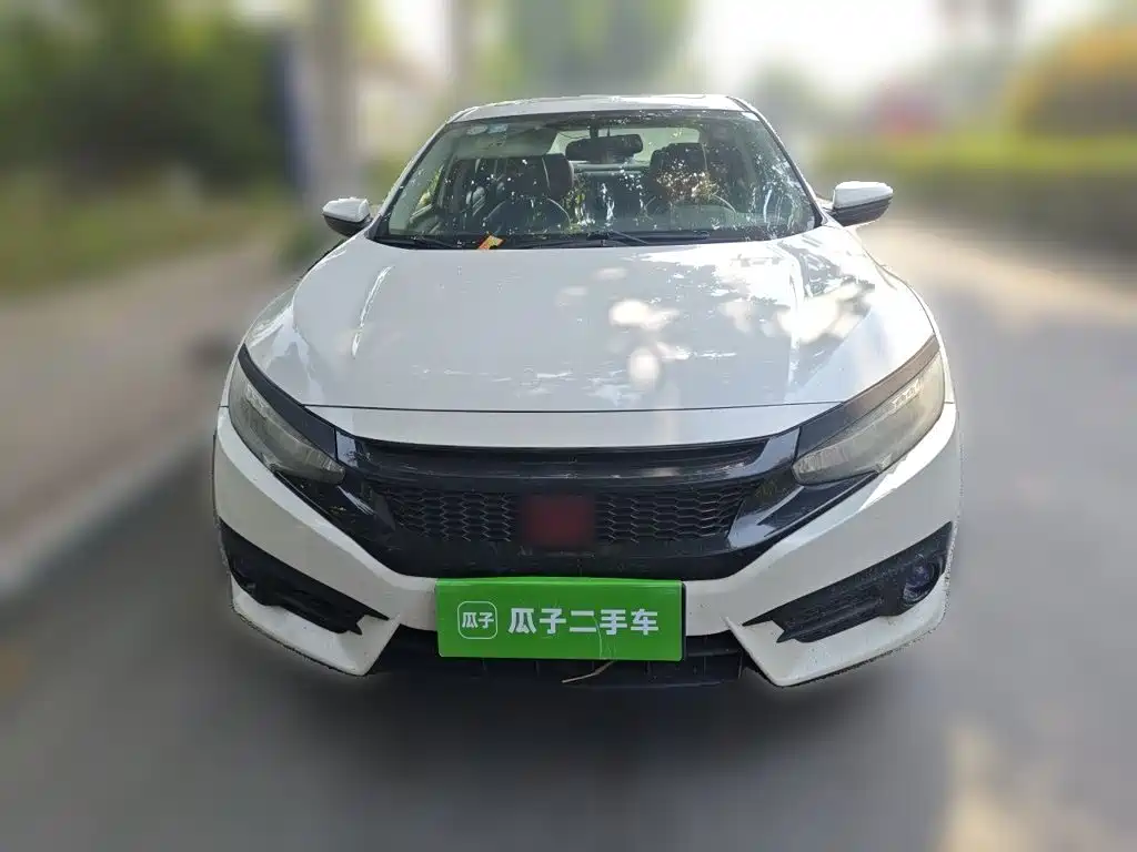 Honda Civic 2017 — фото 24
