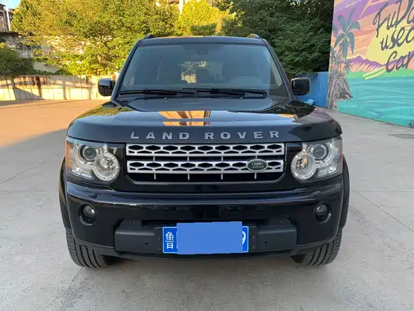 Land Rover Discovery 2012