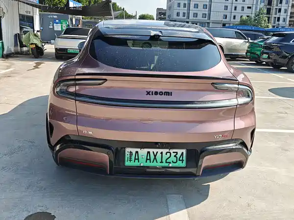 Xiaomi YU7 2025