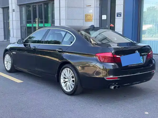 BMW 5 Series 2017