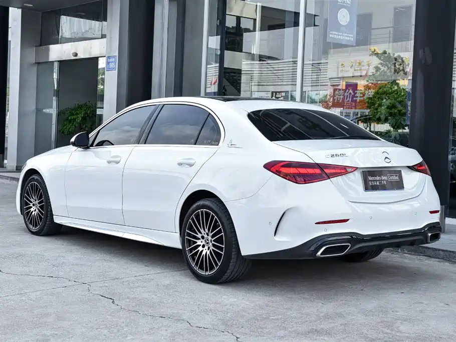 Mercedes-Benz C-Class 2023 — фото 5