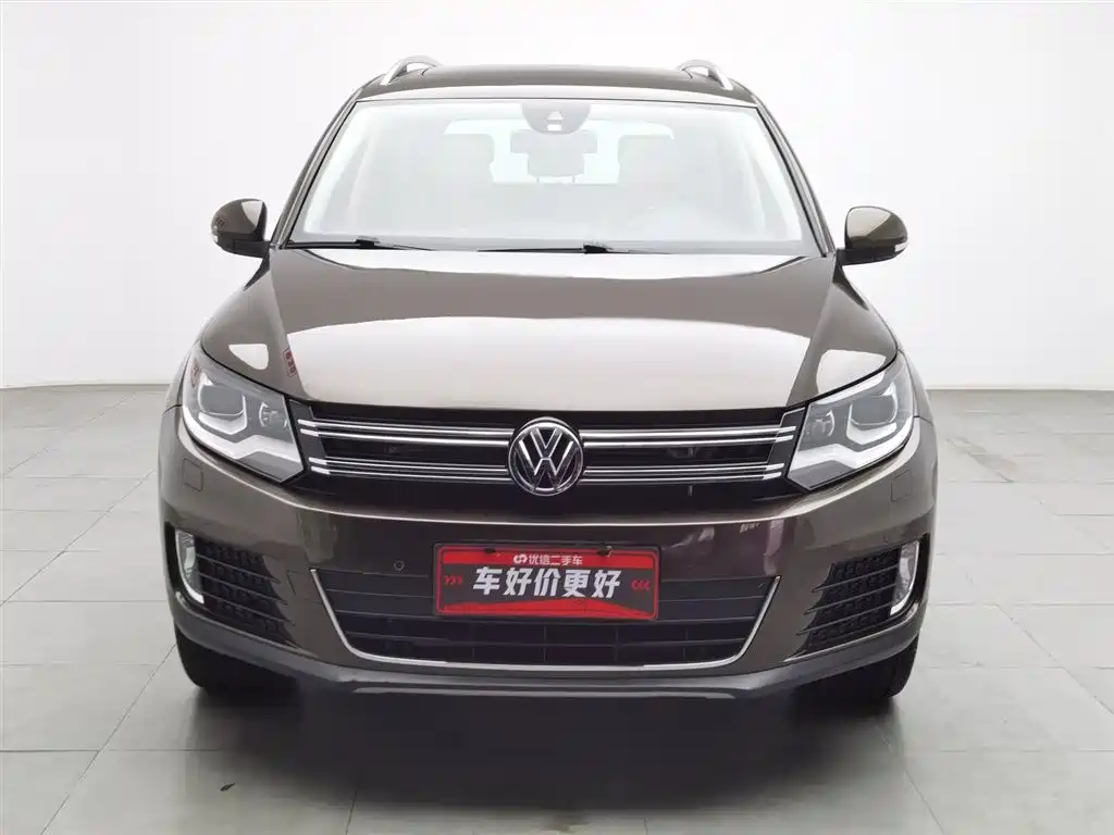 Volkswagen Tiguan 2015 — фото 3