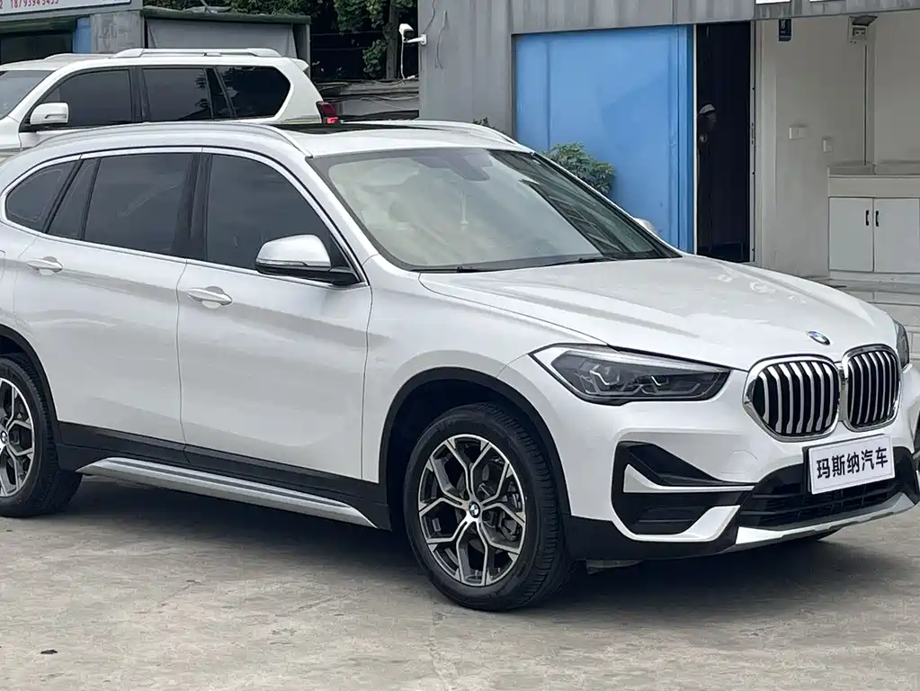 BMW X1 2023 — фото 3