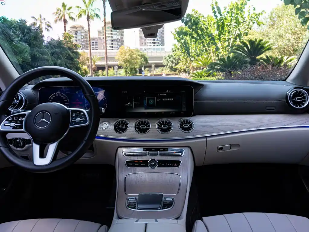 Mercedes-Benz E-Class 2018 — фото 5