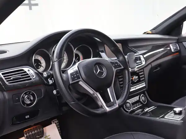 Mercedes-Benz CLS 2013