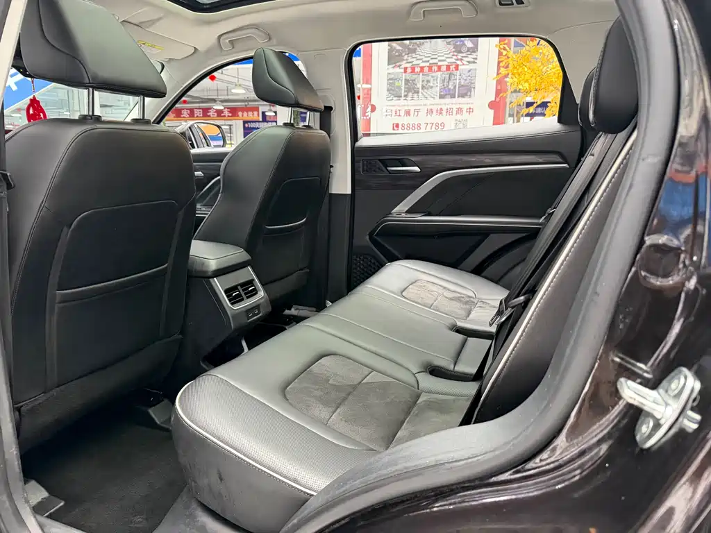 Haval H6 2023 — фото 10