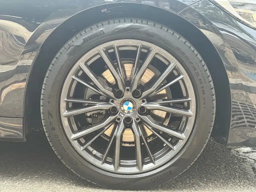 BMW 3 Series 2021