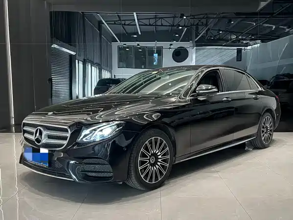 Mercedes-Benz E-Class 2018