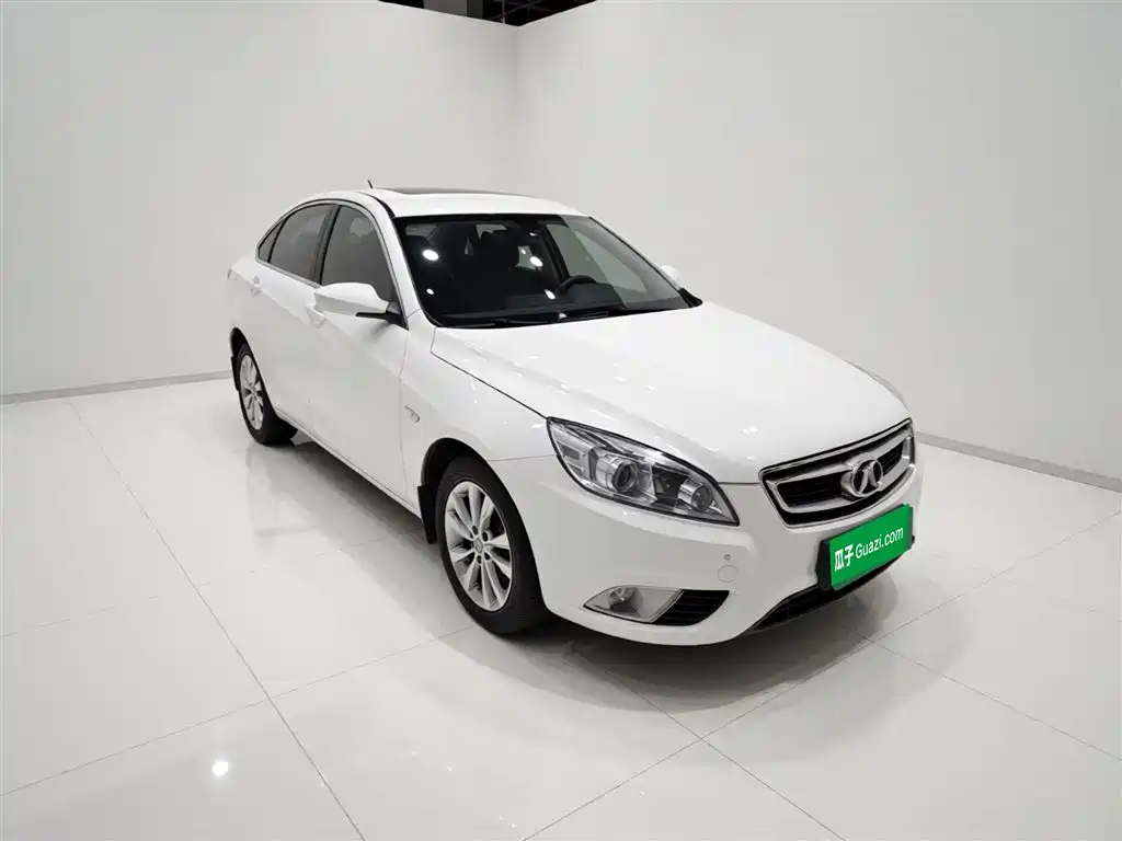 BAIC Senova D50 2015