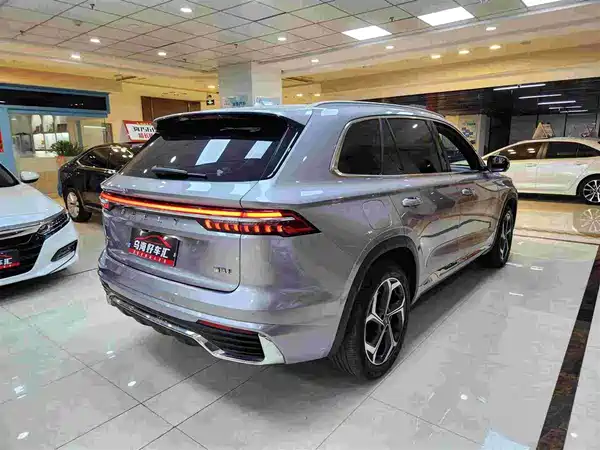 Geely Xingyue L 2023