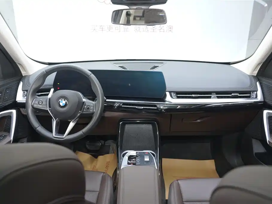 BMW X1 2025 — фото 17