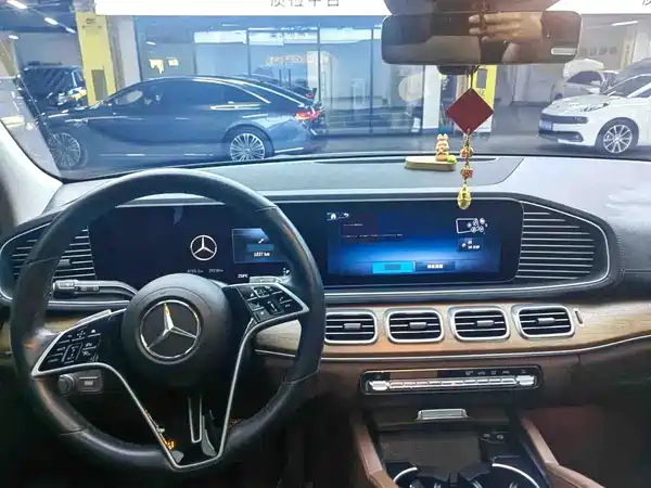 Mercedes-Benz GLE 2024