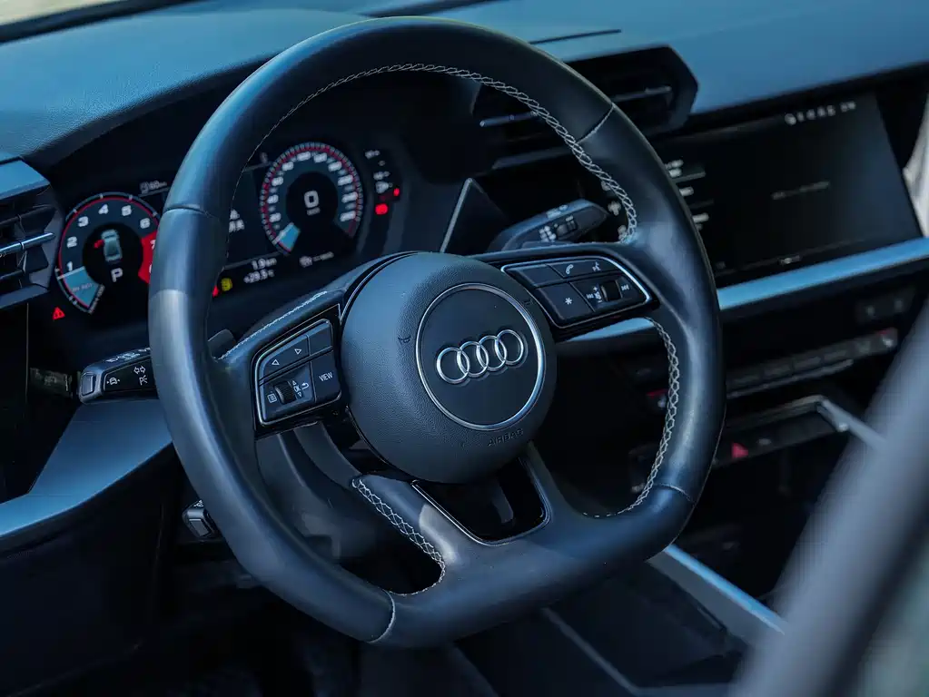 Audi A3 2022 — фото 10